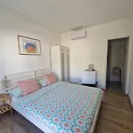 Rooms Lav